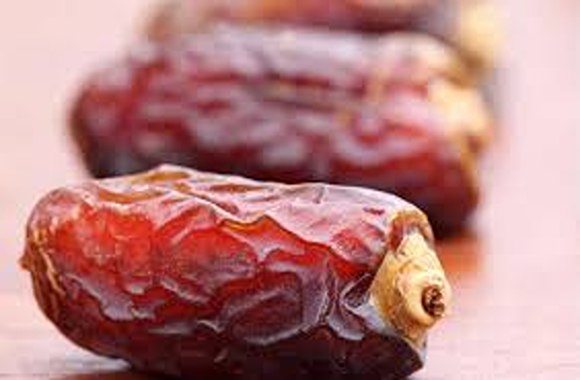 تصویر 5 از قیمت خرمای زاهدی خشک + فروش ویژه